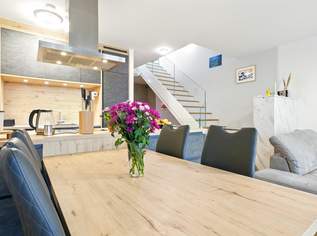 Luxuriöse Maisonette mit Dachterrasse, Whirlpool & Panoramablick - Ihr Penthouse-Traum mit High-End-Ausstattung in Hollabrunn!, 598000 €, Immobilien-Wohnungen in 2020 Hollabrunn