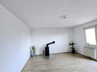 ca. 93 m² (inkl. Terrasse) Dachgeschosswohnung mit großer (16 m²) Terrasse in Liesing - keine Provision