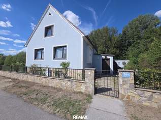 Juwel im Weinviertel mit großem Waldanteil und viel Abstellfläche, 169900 €, Immobilien-Häuser in 2184 Prinzendorf an der Zaya Juwel im Weinviertel mit großem Waldanteil und viel Abstellfläche, 169900 €, Immobilien-Häuser in 2184 Prinzendorf an der Zaya