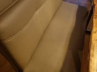 Sitzgruppe ohne Tisch