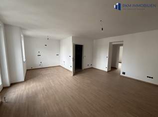Top renovierte helle 3-Zimmer-Dachgeschosswohnung mit Stadtblick in 1100 Wien, 255000 €, Immobilien-Wohnungen in 1100 Favoriten Top renovierte helle 3-Zimmer-Dachgeschosswohnung mit Stadtblick in 1100 Wien, 255000 €, Immobilien-Wohnungen in 1100 Favoriten