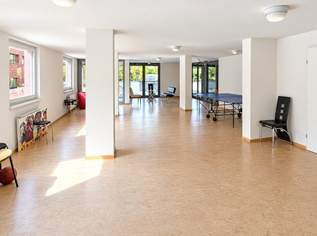 Großzügige 4-Zimmer-Wohnung mit Loggia, Pool und Wellnessangebot in 1100 Wien, 599000 €, Immobilien-Wohnungen in 1100 Favoriten Großzügige 4-Zimmer-Wohnung mit Loggia, Pool und Wellnessangebot in 1100 Wien, 599000 €, Immobilien-Wohnungen in 1100 Favoriten