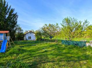 Bad Vöslau! Baugrundstück zum Kauf mit großem Garten!, 349000 €, Immobilien-Grund und Boden in 2540 Bad Vöslau
