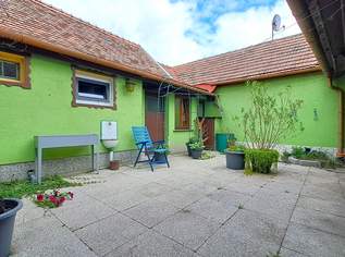 Barrierefreies Bauernhaus mit 2 kleinen Innenhöfen, 168000 €, Immobilien-Häuser in 2074 Kleinhöflein Barrierefreies Bauernhaus mit 2 kleinen Innenhöfen, 168000 €, Immobilien-Häuser in 2074 Kleinhöflein