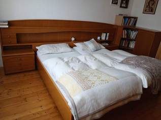 Schlafzimmer zu verschenken