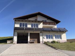 Wohnen mit Weitblick – großzügiges Haus mit landwirtschaftlicher Nutzfläche, 349000 €, Immobilien-Häuser in 4154 Kollerschlag