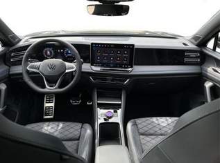 Tiguan R-Line SOUND+20""ALU+MATRIX+MASSAGE+ACC..., 54300 €, Auto & Fahrrad-Autos in 6844 Gemeinde Altach