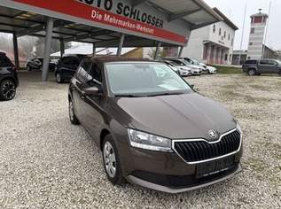 Fabia Fabia 125, 10900 €, Auto & Fahrrad-Autos in 4760 Raab