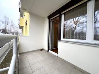 zwei Balkone, ein Traum – 3 Zimmer-Wohnung mit viel Potenzial, 265000 €, Immobilien-Wohnungen in 2103 Langenzersdorf