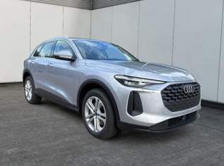 Q5 Basis *SOFORT*AHK+ACC+KAMERA+19""ALU+NAVI T..., 59563 €, Auto & Fahrrad-Autos in 6844 Gemeinde Altach