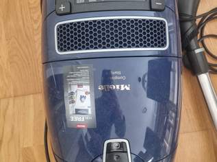 Mielestaubsauger Starlite abzugeben!, 55 €, Marktplatz-Sammlungen & Haushaltsauflösungen in 1180 Währing Mielestaubsauger Starlite abzugeben!, 55 €, Marktplatz-Sammlungen & Haushaltsauflösungen in 1180 Währing