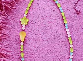 Handgefertigte Pastell Perlenkette | Y2K Blume Herz , 8 €, Kleidung & Schmuck-Accessoires, Uhren, Schmuck in 8041 Graz