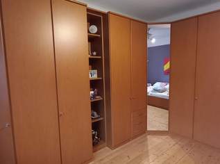 Kleiderschrank, 800 €, Haus, Bau, Garten-Möbel & Sanitär in 2700 Wiener Neustadt