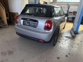 MINI Cooper SE 32,6kWh Aut. Cooper SE, 21880 €, Auto & Fahrrad-Autos in 8075 Hart bei Graz MINI Cooper SE 32,6kWh Aut. Cooper SE, 21880 €, Auto & Fahrrad-Autos in 8075 Hart bei Graz