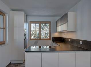 Miete: Haushälfte mit Blick auf den Wilden Kaiser, 2950 €, Immobilien-Häuser in 6352 Gemeinde Ellmau Miete: Haushälfte mit Blick auf den Wilden Kaiser, 2950 €, Immobilien-Häuser in 6352 Gemeinde Ellmau