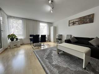 4-Zimmer-Familienhit mit Loggia und Dachterrasse neben der U3!, 280000 €, Immobilien-Wohnungen in 1110 Simmering