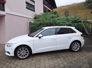 Verkaufe AUDI A3 Sportback S Tronic TOP Zustand, 17500 €, Auto & Fahrrad-Autos in 2822 Gemeinde Walpersbach