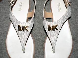 Damen Zehentrenner weiß Marke Michael Kors Größe 39/40, 59 €, Kleidung & Schmuck-Damenkleidung in 3370 Gemeinde Ybbs an der Donau Damen Zehentrenner weiß Marke Michael Kors Größe 39/40, 59 €, Kleidung & Schmuck-Damenkleidung in 3370 Gemeinde Ybbs an der Donau