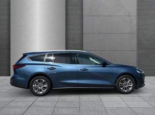 Focus Turnier Titanium X+Winterpaket+LED+RFK ..., 25115 €, Auto & Fahrrad-Autos in 6844 Gemeinde Altach