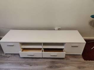 Bücherregal und Sideboard, neuwertig, günstig !