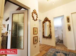 Stilvolle Eigentumswohnung mit Loggia und traumhaftem Ausblick in Bad Ischl, 200000 €, Immobilien-Wohnungen in 4820 Bad Ischl Stilvolle Eigentumswohnung mit Loggia und traumhaftem Ausblick in Bad Ischl, 200000 €, Immobilien-Wohnungen in 4820 Bad Ischl
