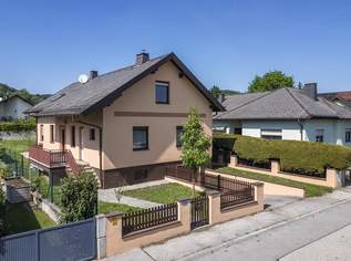 Einfamilienhaus mit Dachboden - Ausbaupotenzial in ruhiger Siedlungslage, 465000 €, Immobilien-Häuser in 7000 St. Georgen am Leithagebirge