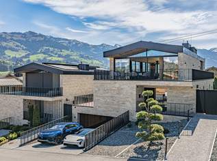 Luxusvilla in Toplage am Fuße des Hahnenkamm, 14900000 €, Immobilien-Häuser in 6370 Stadt Kitzbühel