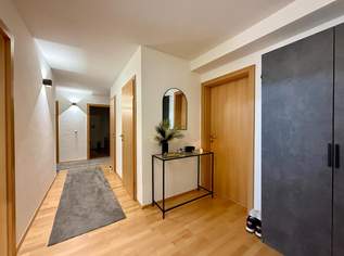 NEUER PREIS!!! EINZIEHEN & WOHLFÜHLEN - Helle 3-Zimmer-Wohnung mit Terrasse und Parkplatz, 249500 €, Immobilien-Wohnungen in 4470 Enns