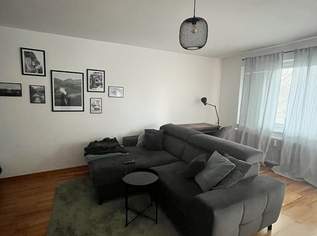 Moderne L- Couch mit Schlaffunktion und Stauraum, 500 €, Haus, Bau, Garten-Möbel & Sanitär in 1130 Hietzing