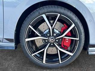 Golf GTI Clubsport PANO+MATRIX+HUD+HARMAN+NAV..., 56224 €, Auto & Fahrrad-Autos in 6844 Gemeinde Altach Golf GTI Clubsport PANO+MATRIX+HUD+HARMAN+NAV..., 56224 €, Auto & Fahrrad-Autos in 6844 Gemeinde Altach