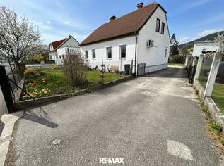 Gesucht! Gefunden! Charmantes Wohnhaus auf großem Grundstück!, 270000 €, Immobilien-Häuser in 2630 Gemeinde Ternitz Gesucht! Gefunden! Charmantes Wohnhaus auf großem Grundstück!, 270000 €, Immobilien-Häuser in 2630 Gemeinde Ternitz