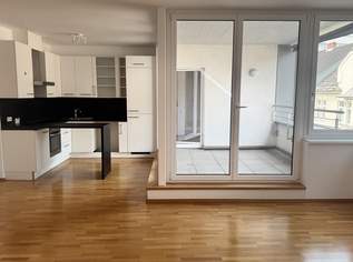 Lichtdurchflutete Dachgeschosswohnung mit Loggia - wohnen über den Dächern der Linzer Hauptstraße!, 1765.5 €, Immobilien-Wohnungen in Oberösterreich