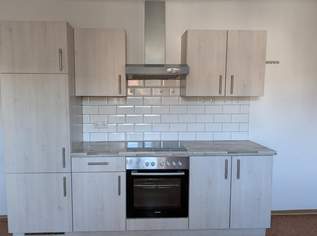 Ruhige, zentral gelegene Wohnung im Dachgeschoss mit Autoabstellplatz, 45000 €, Immobilien-Wohnungen in 8580 Köflach