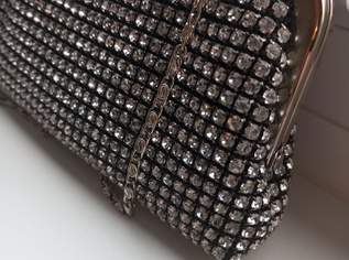 Clutch, 50 €, Kleidung & Schmuck-Taschen & Koffer in 1030 Landstraße