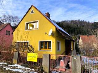 Einfamilienhaus am Stadtrand von Gloggnitz! Garten und romantisches Nebengebäude!, 232000 €, Immobilien-Häuser in 2640 Gemeinde Gloggnitz Einfamilienhaus am Stadtrand von Gloggnitz! Garten und romantisches Nebengebäude!, 232000 €, Immobilien-Häuser in 2640 Gemeinde Gloggnitz