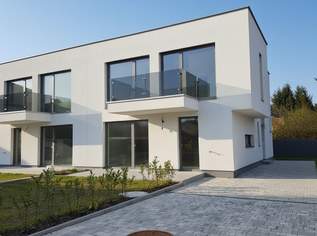 Moderne Doppelhaushälfte in Wiener Neustadt – Erstbezug, Garten, Terrasse, 4 Zimmer, Top Qualität!, 649000 €, Immobilien-Häuser in Niederösterreich