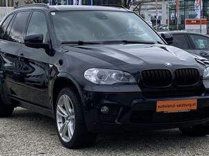 X5 xDrive30d PANO KAMERA NAVI LEDER SCHALTWIPPEN, 18400 €, Auto & Fahrrad-Autos in 5020 Altstadt