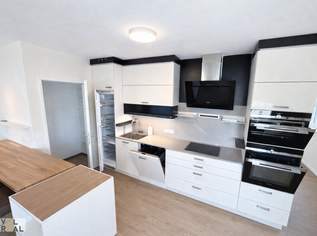 Moderne 2-Zimmer-Wohnung mit Loggia im Sky Tower am Hauptbahnhof, 599000 €, Immobilien-Wohnungen in 1100 Favoriten