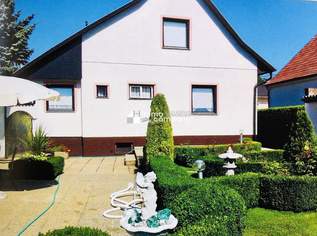 Einfamilienhaus im Secret Garden, ein Prachtgarten, im Nahbereich von Baden/Ebreichsdorf, 585000 €, Immobilien-Häuser in 2483 Katastralgemeinde Ebreichsdorf Einfamilienhaus im Secret Garden, ein Prachtgarten, im Nahbereich von Baden/Ebreichsdorf, 585000 €, Immobilien-Häuser in 2483 Katastralgemeinde Ebreichsdorf