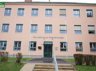 Perfekte Parkmöglichkeit - KFZ-Stellplatz in der Parkstraße 6 in Knittelfeld. - WOHNTRAUM, 91.07 €, Immobilien-Kleinobjekte & WGs in 8280 Fürstenfeld