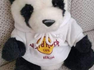 Stofftier  Bär Hard Rock Cafe Berlin FIXPREIS 10€/NUR SELBSTABHOLUNG,23 Bez. KEIN Versand ! ! ! ! !, 10 €, Kindersachen-Spielzeug in 1230 Liesing