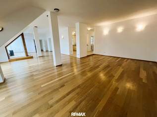 Stilvolle Luxus-Dachgeschosswohnung im Botschaftsviertel! 5 Zimmer, 2 Terrassen! Toller Blick auf den Botanischen Garten!, 4650 €, Immobilien-Wohnungen in 1030 Landstraße