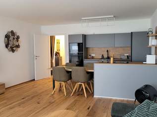 Klosterneuburg-neu errichtetes Reihenhaus mit Terrasse, Balkon und großem Garten, 599000 €, Immobilien-Häuser in 3400 Gemeinde Klosterneuburg
