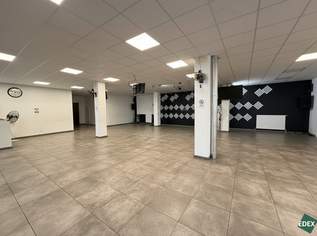 Repräsentative Gewerbefläche mit vielfältigen Nutzungsmöglichkeiten auf der Simmeringer Hauptstraße!, 4990 €, Immobilien-Gewerbeobjekte in 1110 Simmering Repräsentative Gewerbefläche mit vielfältigen Nutzungsmöglichkeiten auf der Simmeringer Hauptstraße!, 4990 €, Immobilien-Gewerbeobjekte in 1110 Simmering