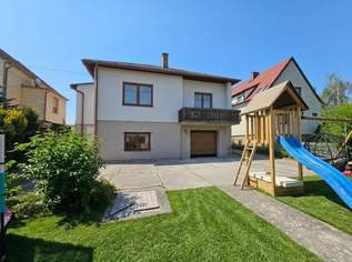 Ihr neues Zuhause in Hollabrunn - Teilmodernisierter Bungalow mit Keller, Garage und sonnigem Garten in beliebter Gartenstadtlage, 349000 €, Immobilien-Häuser in 2020 Hollabrunn Ihr neues Zuhause in Hollabrunn - Teilmodernisierter Bungalow mit Keller, Garage und sonnigem Garten in beliebter Gartenstadtlage, 349000 €, Immobilien-Häuser in 2020 Hollabrunn