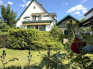 Eine Villa mit Wohnkultur, parkähnlichem Garten und Pool // A Villa of Distinction with Park-Like Garden and Pool //, 699000 €, Immobilien-Häuser in Niederösterreich Eine Villa mit Wohnkultur, parkähnlichem Garten und Pool // A Villa of Distinction with Park-Like Garden and Pool //, 699000 €, Immobilien-Häuser in Niederösterreich