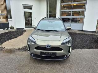 Yaris Cross 1,5 VVT-i Hybrid AWD Active Drive Aut., 26930 €, Auto & Fahrrad-Autos in 8933 Sankt Gallen Yaris Cross 1,5 VVT-i Hybrid AWD Active Drive Aut., 26930 €, Auto & Fahrrad-Autos in 8933 Sankt Gallen