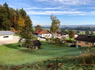 Traumhafter Baugrund mit Fernblick & ohne Bauzwang bei Mattighofen