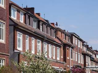 Denkmalgeschütztes Mehrfamilienhaus mit Balkonen, 2690000 €, Immobilien-Häuser in 1100 Favoriten