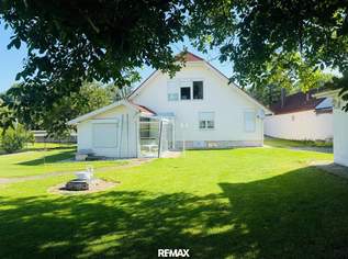 Villa mit Wintergarten und Nebengebäude auf 1.303 m2 Grund !, 339000 €, Immobilien-Häuser in 2474 Gattendorf